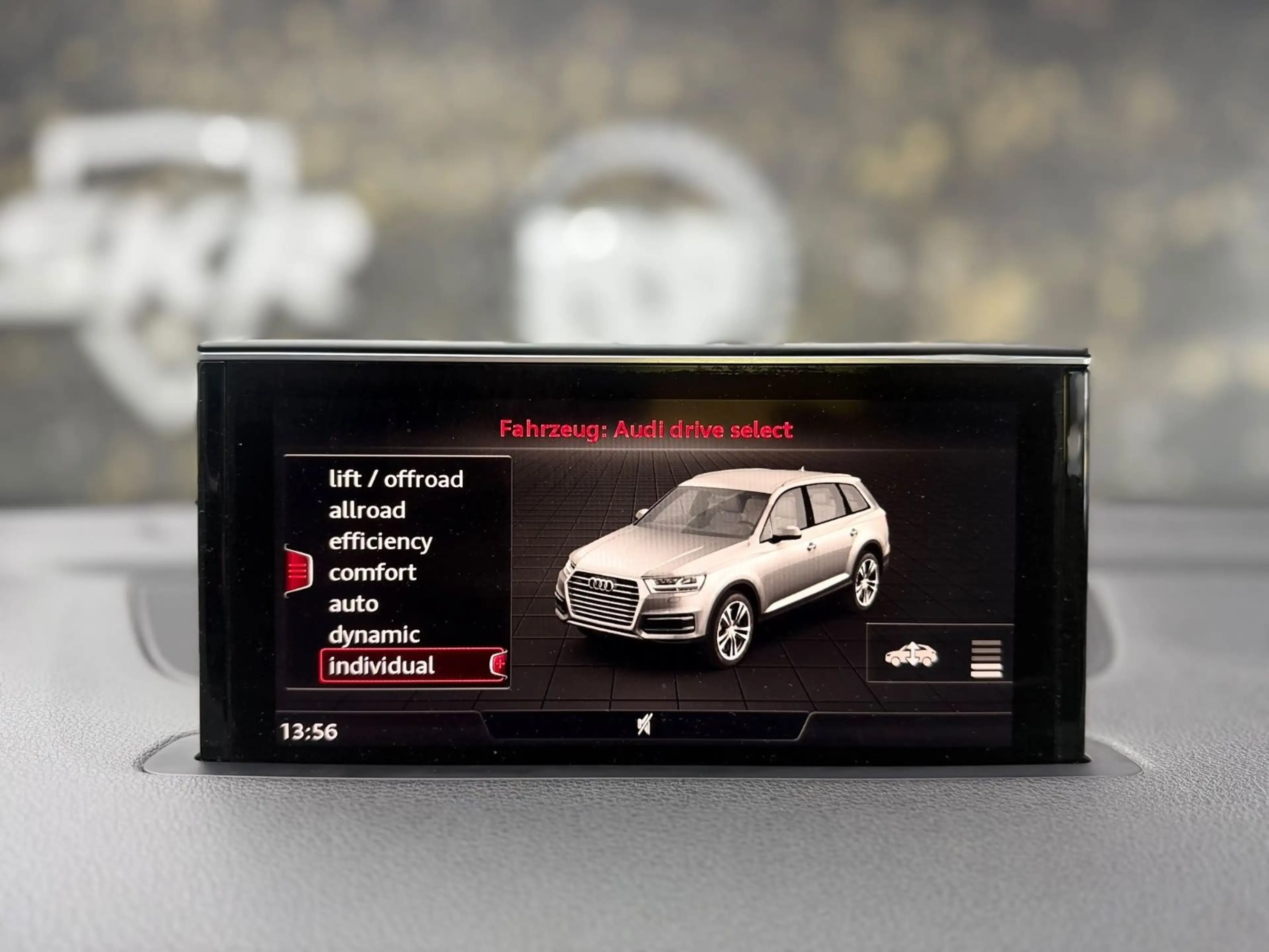Audi Q7 3.0 TDI quattro/S-LINE/AHK/RFK/STANDHZ/PANO — photo 15