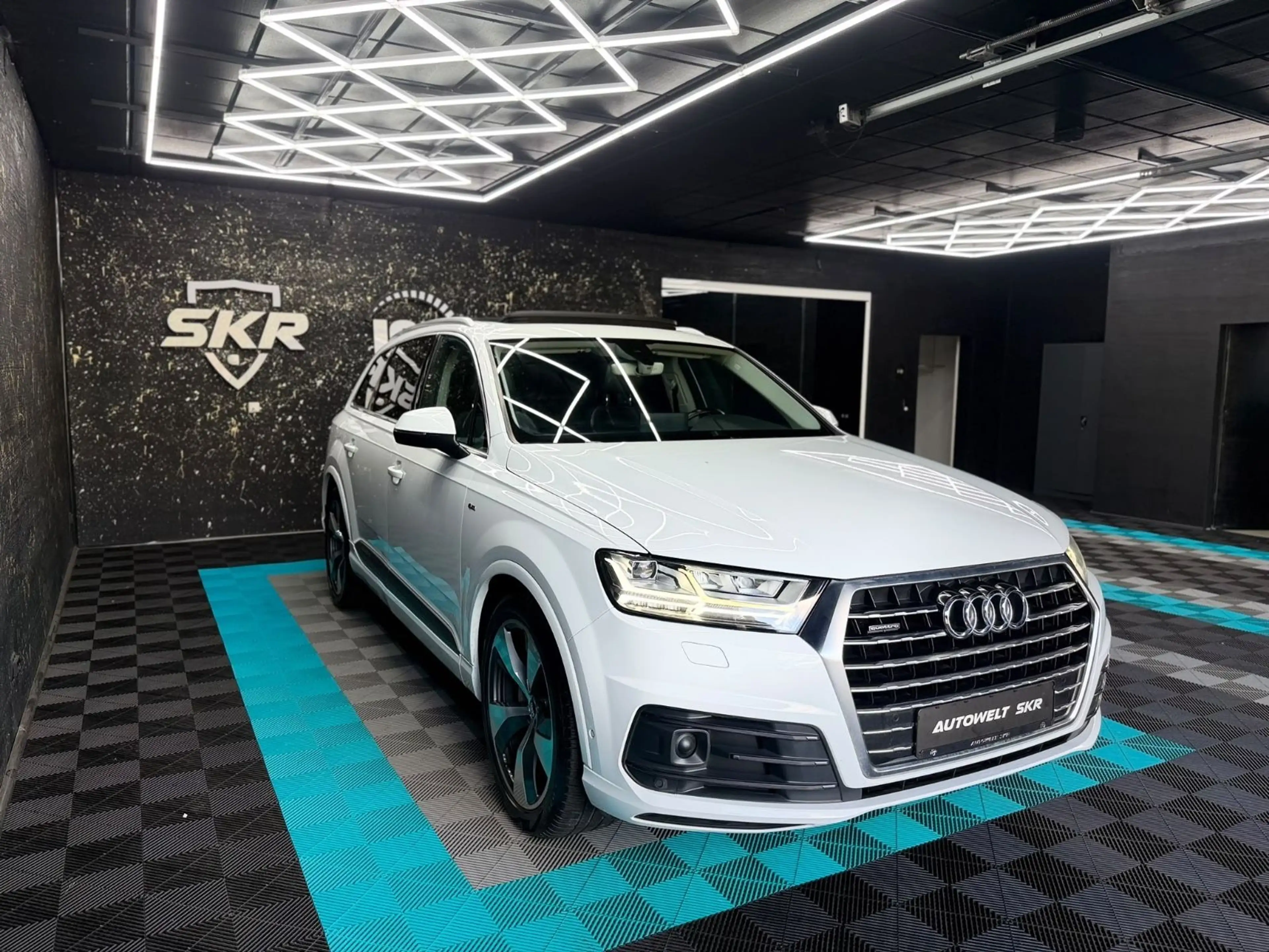 Audi Q7 3.0 TDI quattro/S-LINE/AHK/RFK/STANDHZ/PANO — photo 3