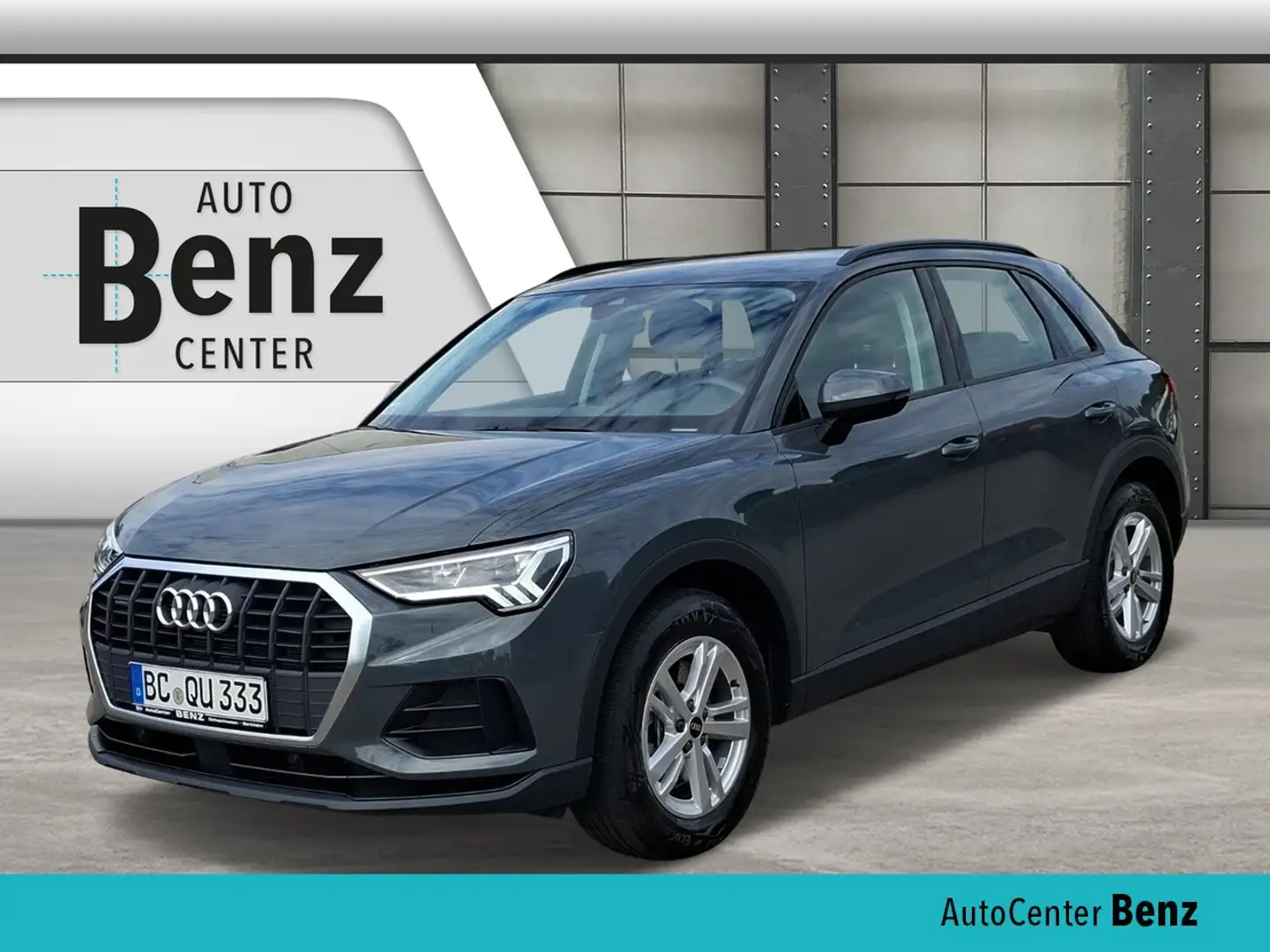 Audi Q3 40 TFSI QUATTRO S tronic LED*CAM*SHZ*NAVI Klima Grau - 1