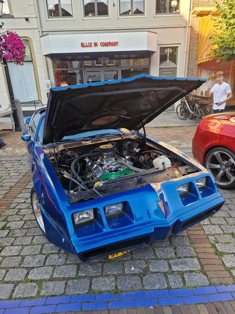 Pontiac Trans Am - 2