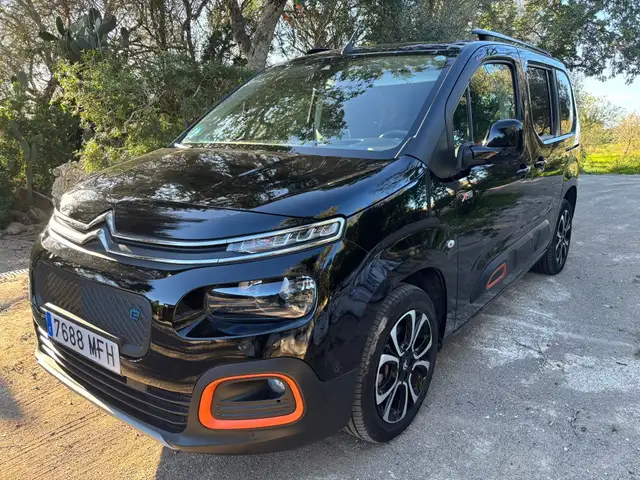 Citroen Berlingo ë-Berlingo 50kWh Talla M Shine
