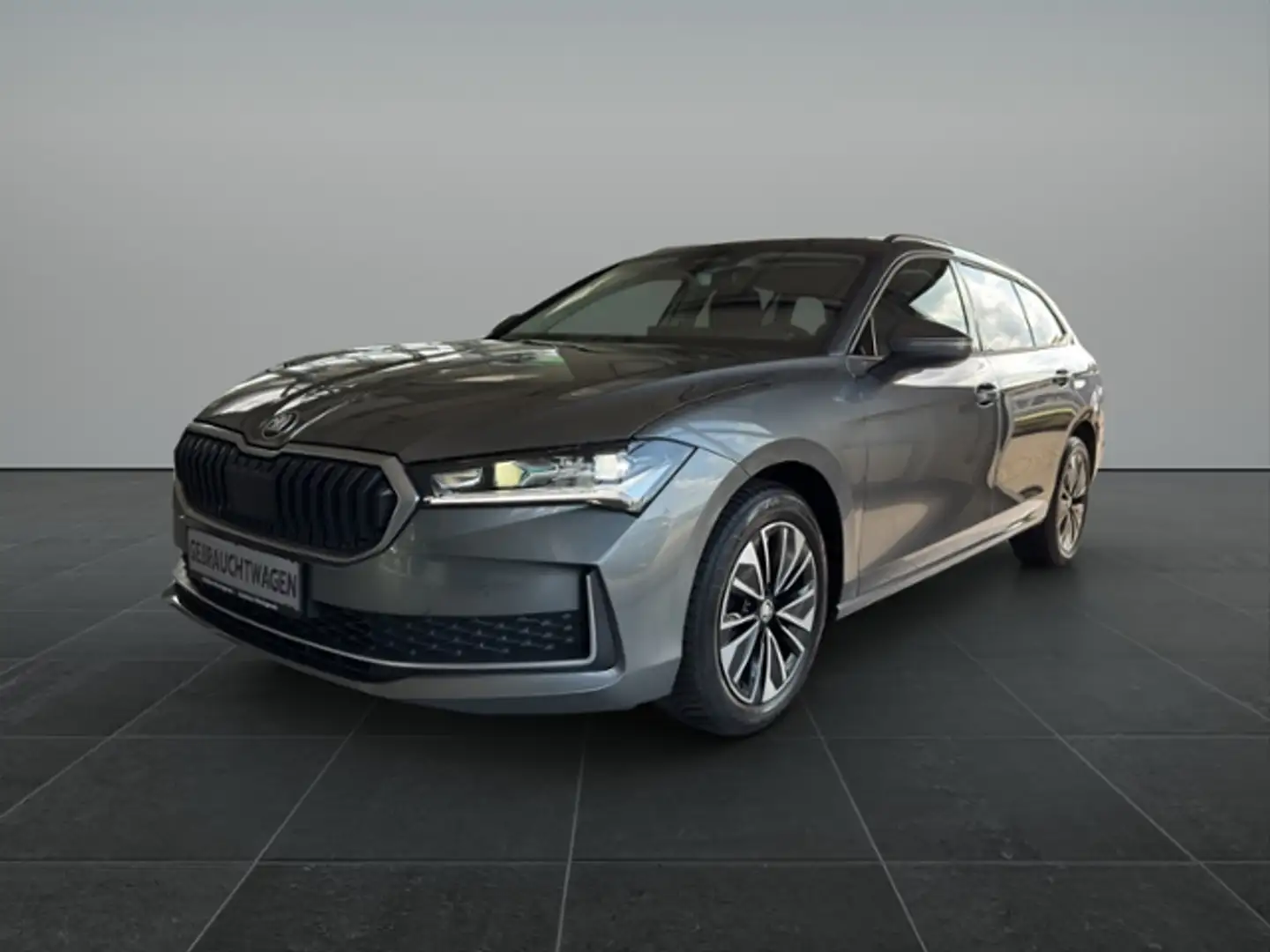 Skoda Superb Combi 2.0 TDI Sel. Matrix/AHK/HUD/Kamera Grau - 2