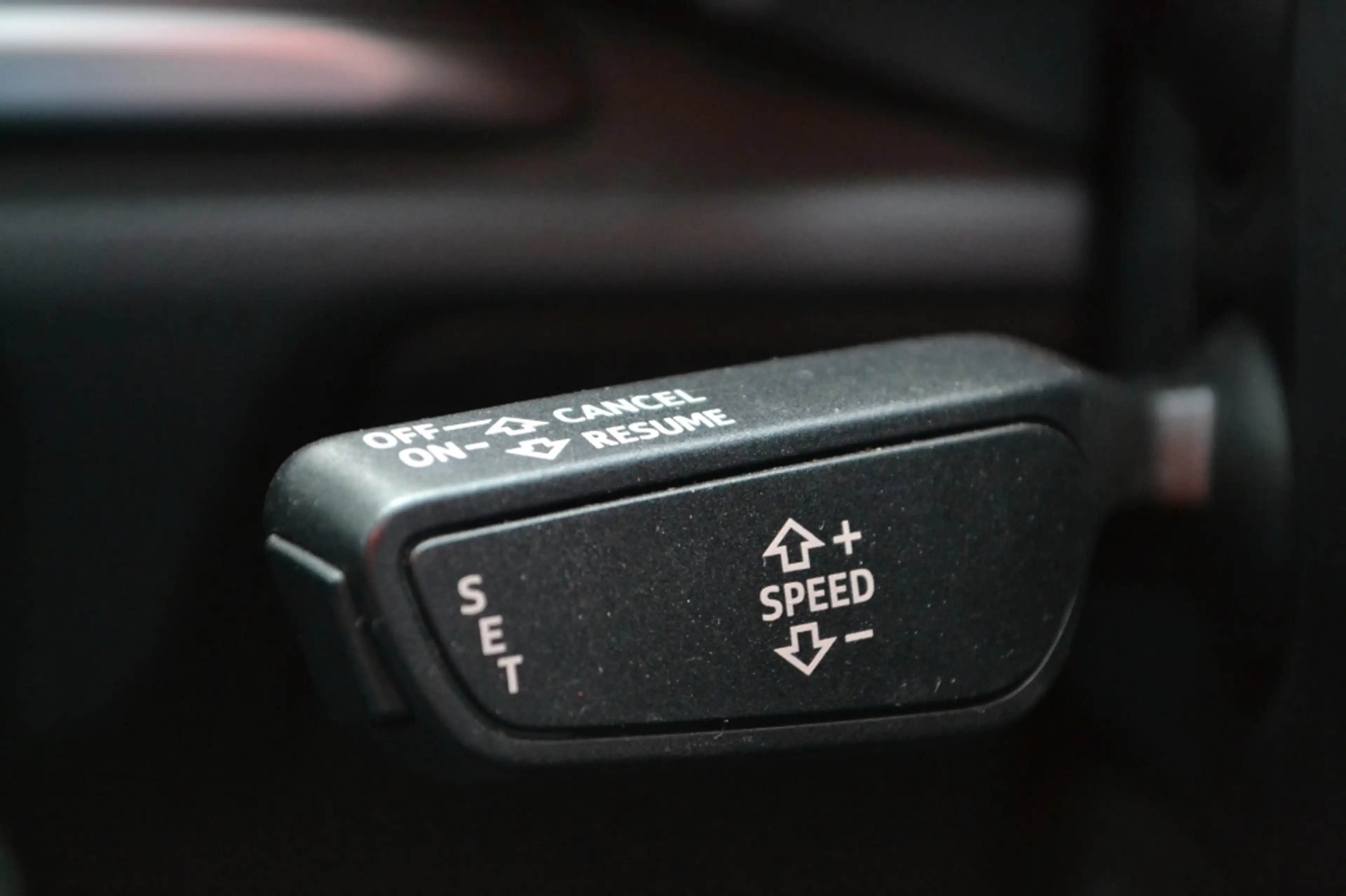 Audi A3 Sportback 30 TFSI De.PL.+ — photo 35