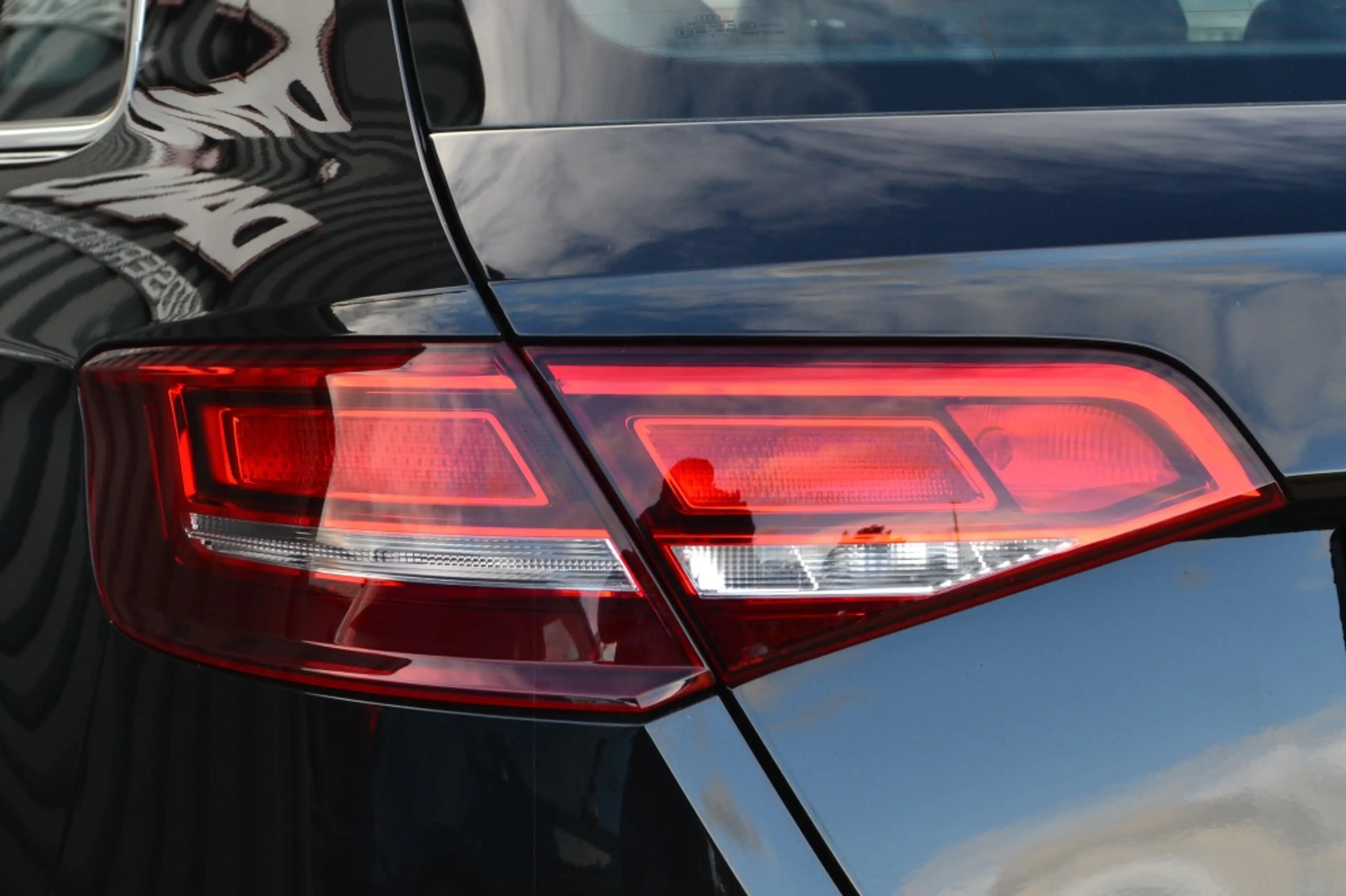 Audi A3 Sportback 30 TFSI De.PL.+ — photo 18