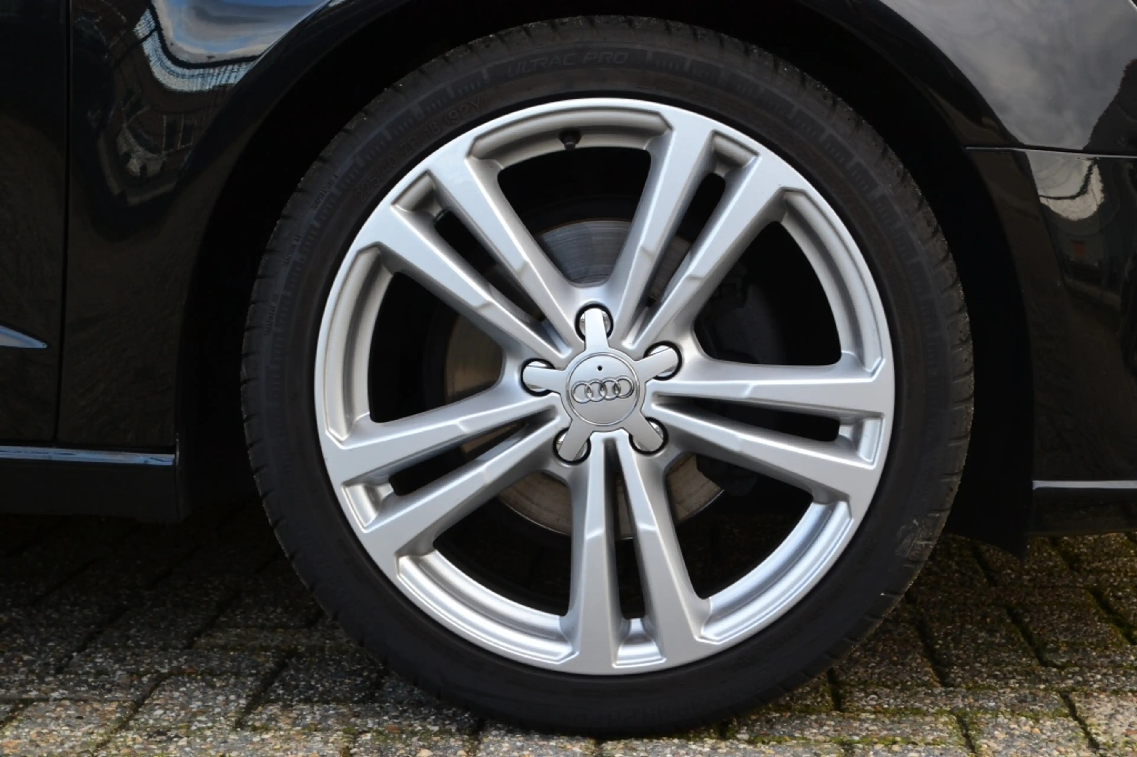 Audi A3 Sportback 30 TFSI De.PL.+ — photo 23