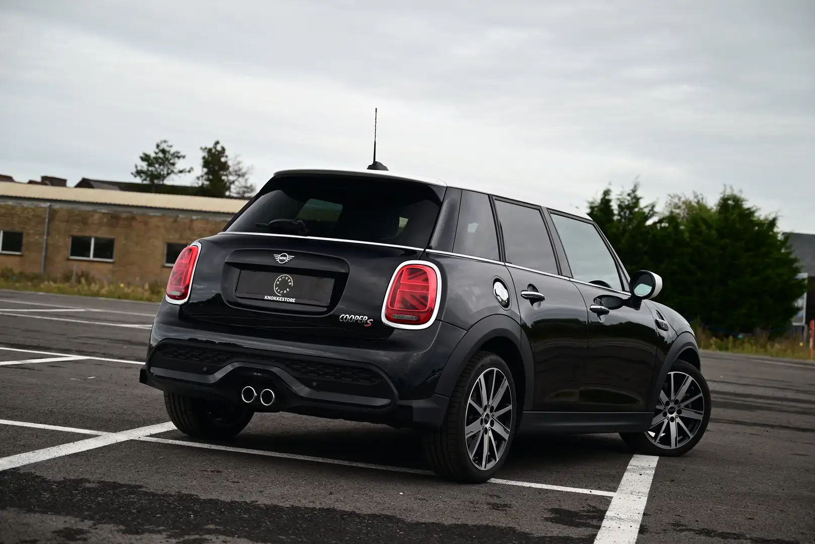 MINI Cooper S 5 DOORS / SPORT AUT / CAMERA / NAVI / DIGIT COCKP Negro - 2