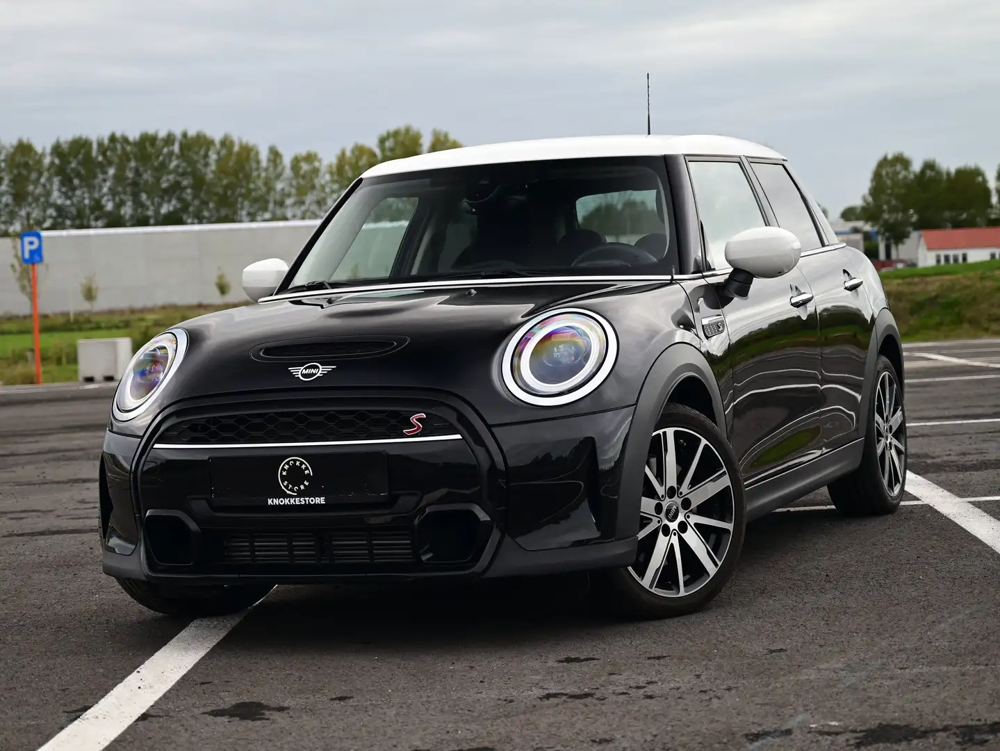 MINI Cooper S 5 DOORS / SPORT AUT / CAMERA / NAVI / DIGIT COCKP Negro - 1