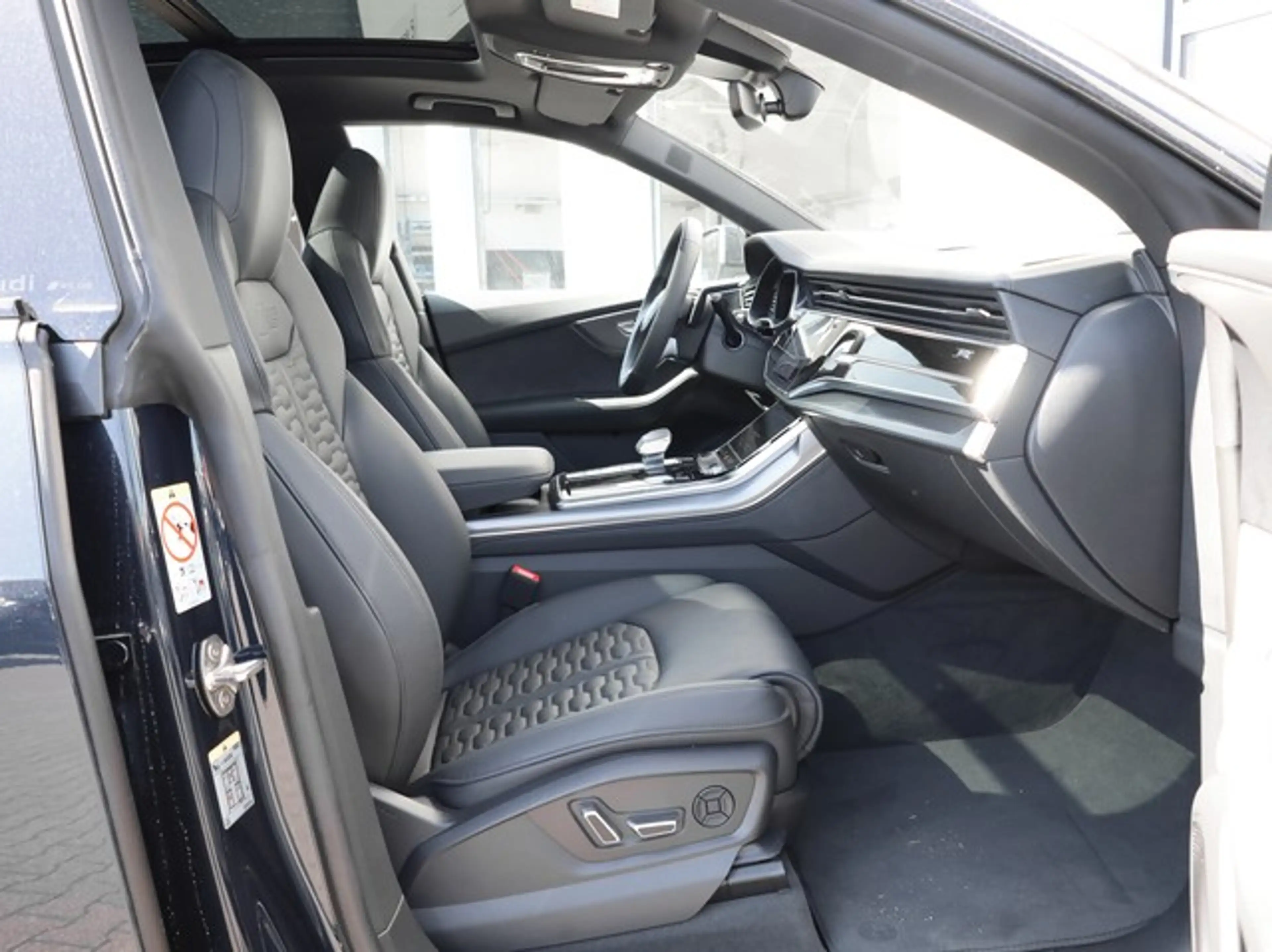 Audi RS Q8 RSQ8 LM23 B&O ACC Pano Laserl. RS-Sportabgas. — photo 6
