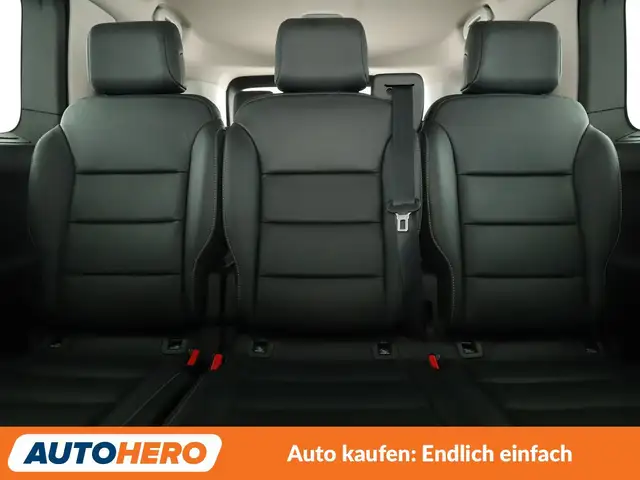 Opel Zafira Life view 15