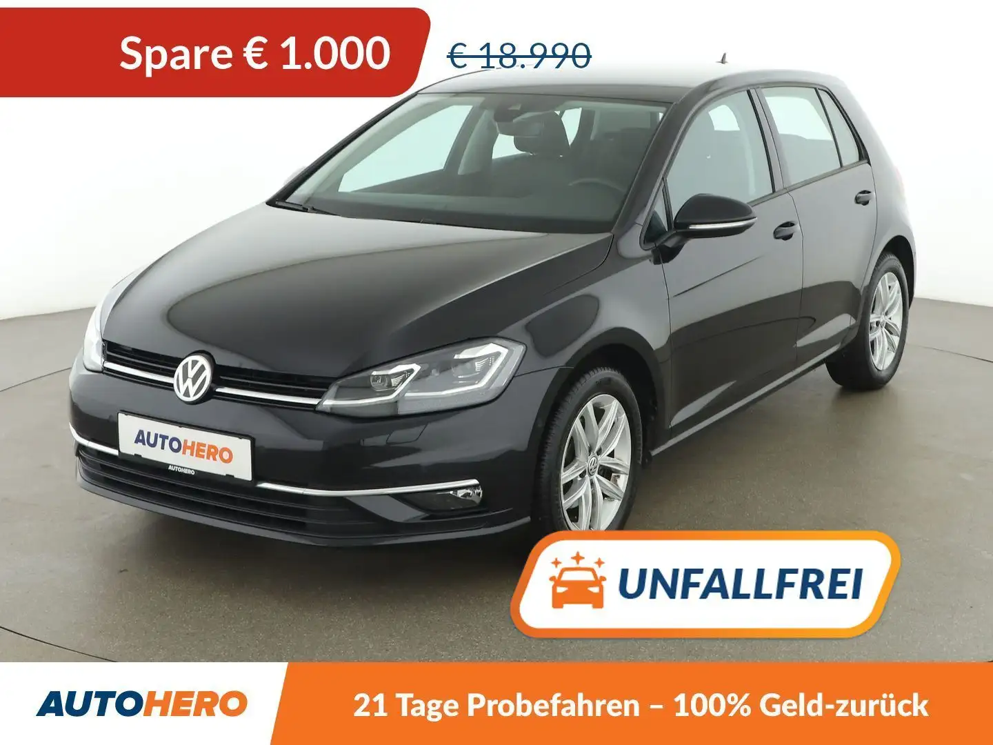 Volkswagen Golf 1.0 TSI Highline BMT Aut.*NAVI*LED*ACC*CAM*PDC*SHZ Zwart - 1