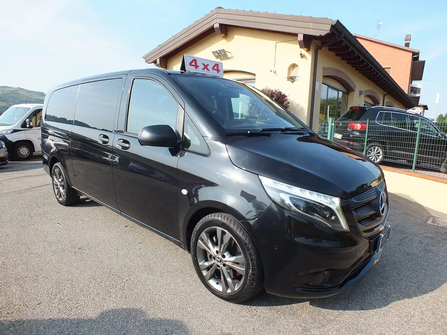 Mercedes-Benz Vito 119 CDI 4x4 9-POSTI-EXTRA-LONG-PORTE ELETTRICHE! Nero - 1