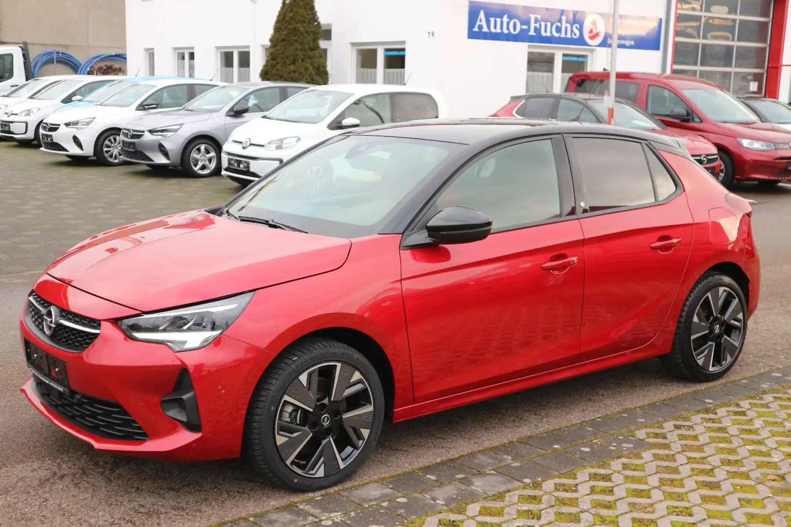 Opel Corsa GS LINE100KW Teilleder NAVI KAMERA LED SHZ Rot - 1