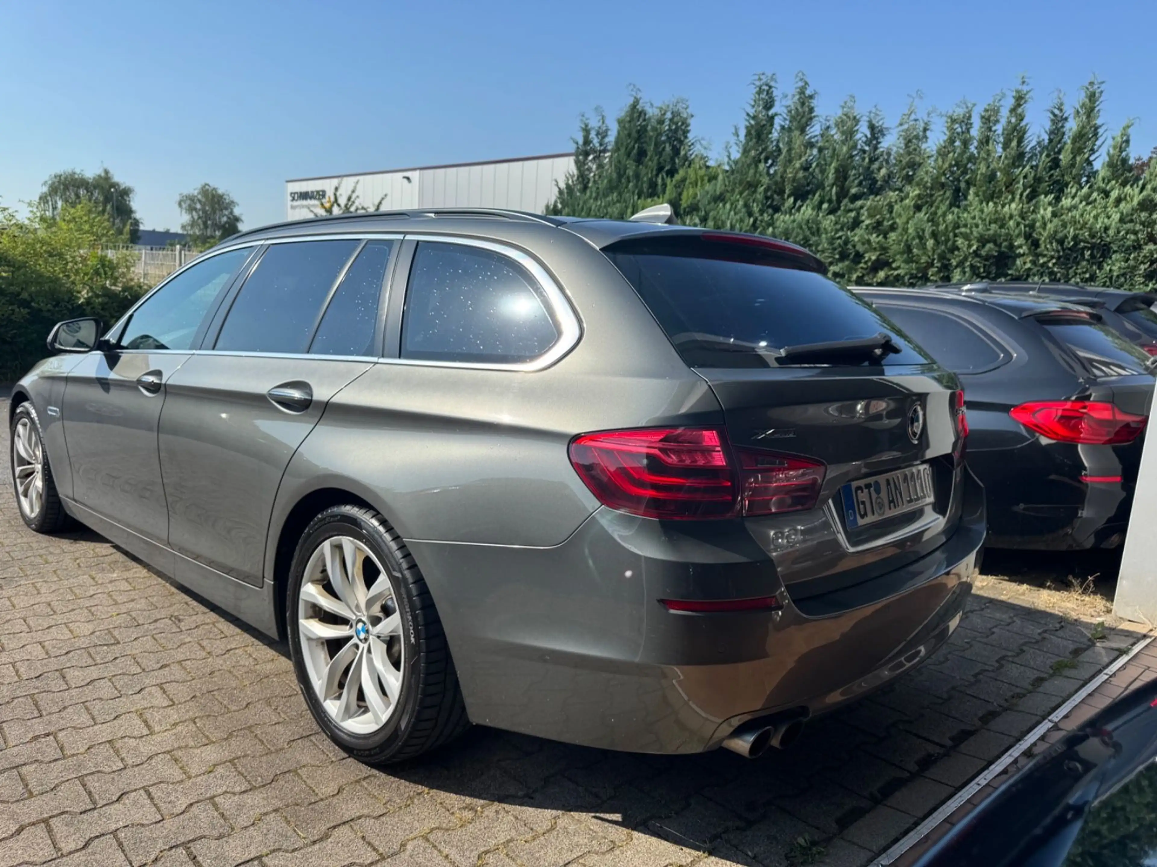 BMW 525 d Touring* xDrive*LEDER*NAVI*BI-XENON*18 ZOL — photo 4