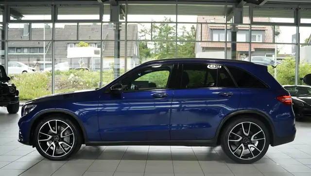 Mercedes-Benz GLC view 11