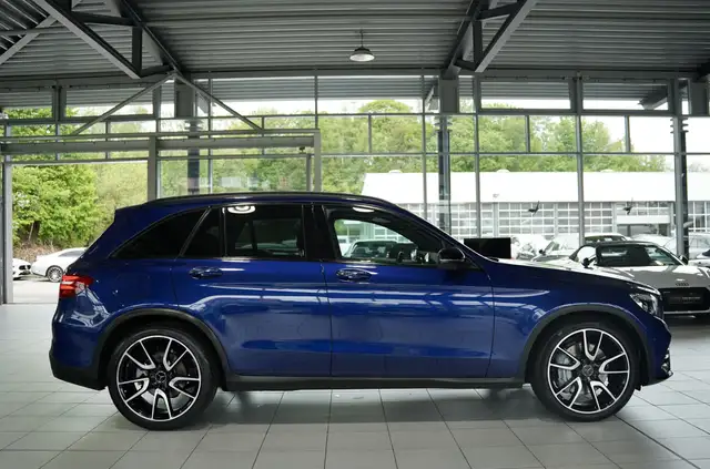 Mercedes-Benz GLC view 6