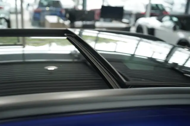 Mercedes-Benz GLC view 7