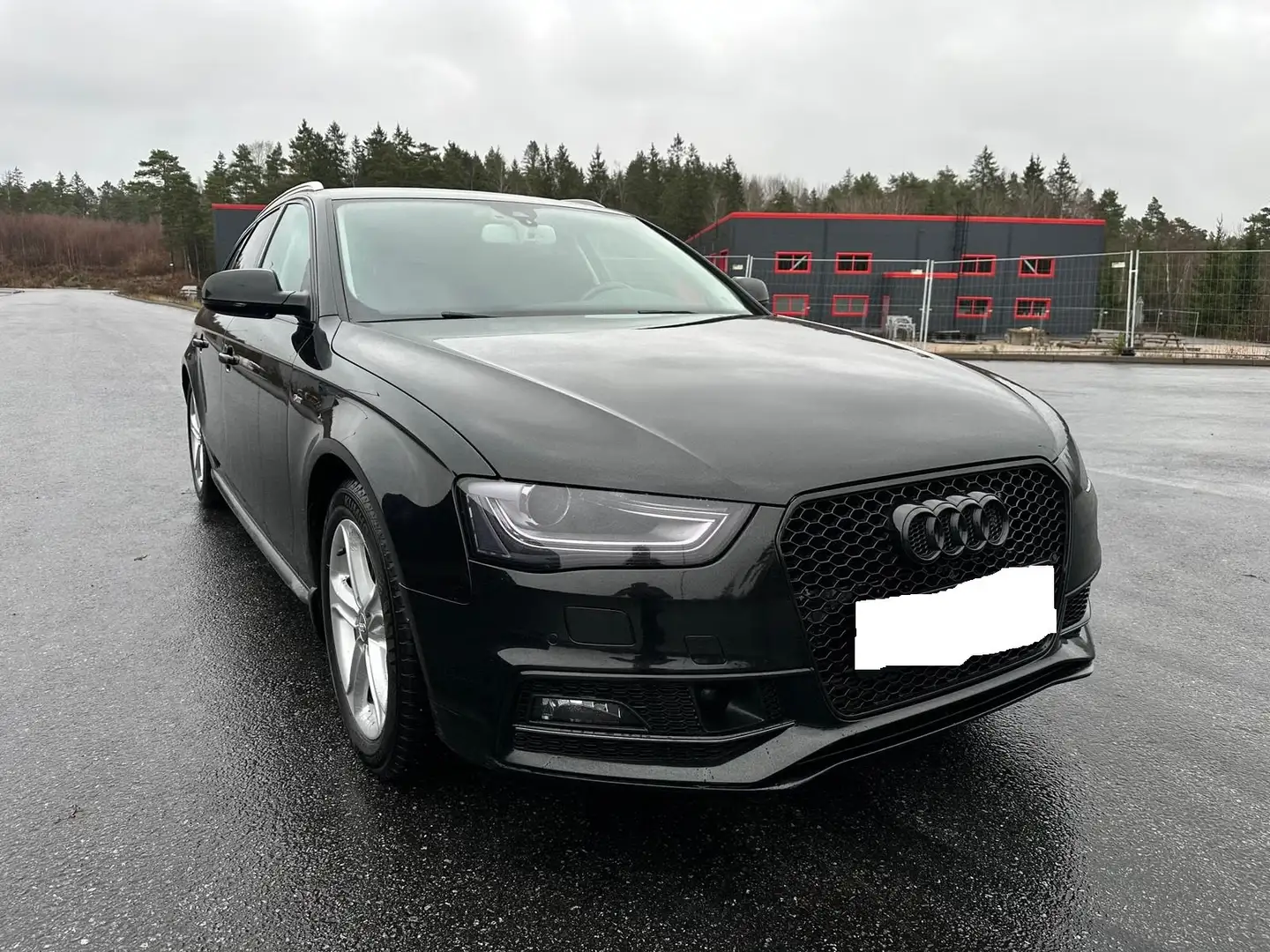 Audi A4 Zwart - 1