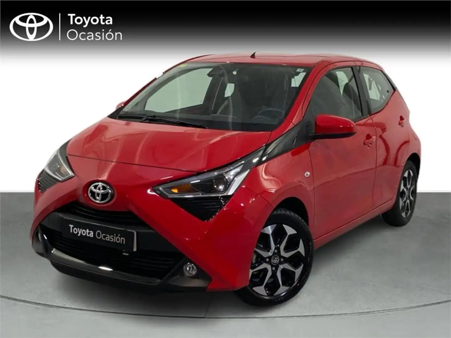 Toyota Aygo 5P x-play 70 Manual - 1