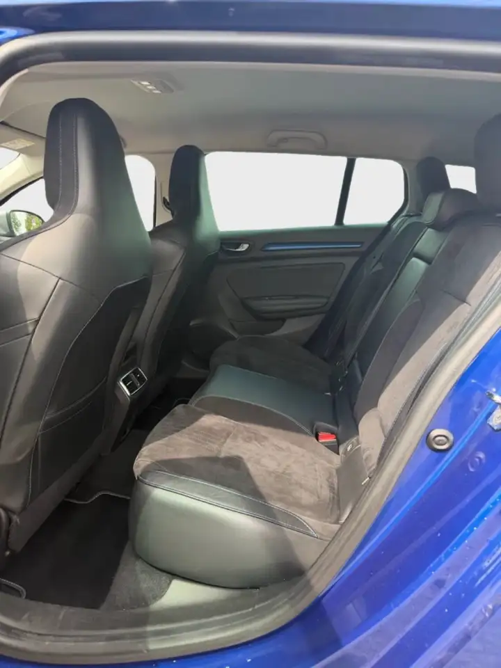 Renault Megane Berline — photo 8