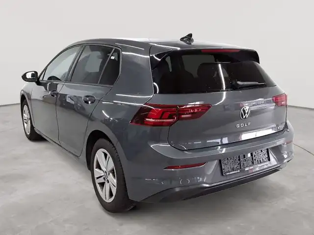 Volkswagen Golf view 5