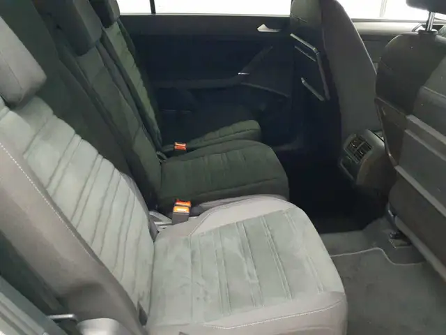 Volkswagen Touran view 14