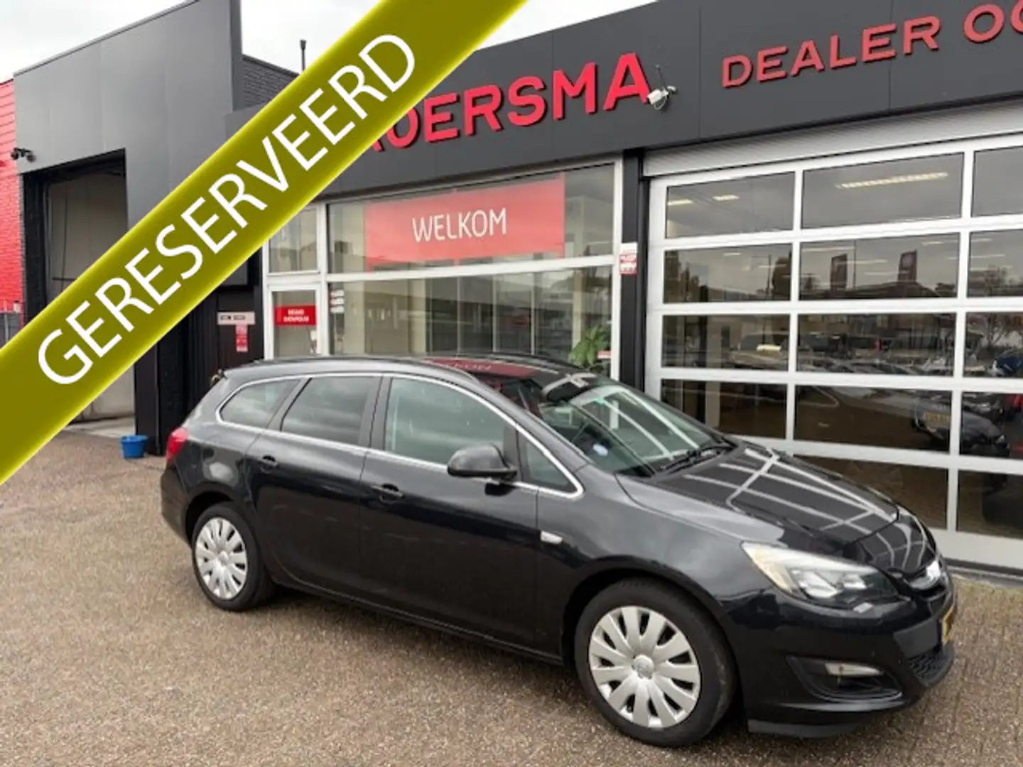 Opel Astra Sports Tourer 1.4 Turbo Sport DEALERONDERHOUDEN * Zwart - 1