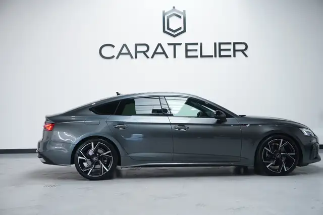 Audi A5 view 5