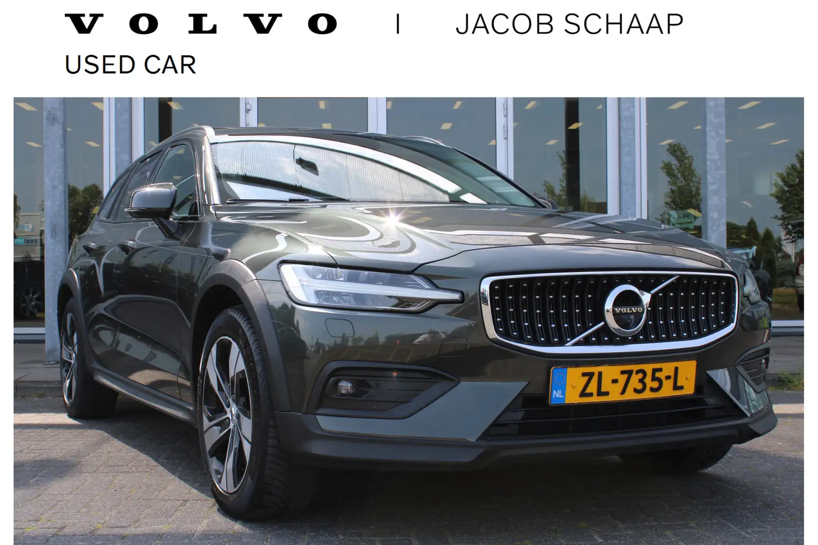 Volvo V60 Cross Country D4 Automaat AWD Intro Edition | Trekhaak | Blis| S Сірий - 1