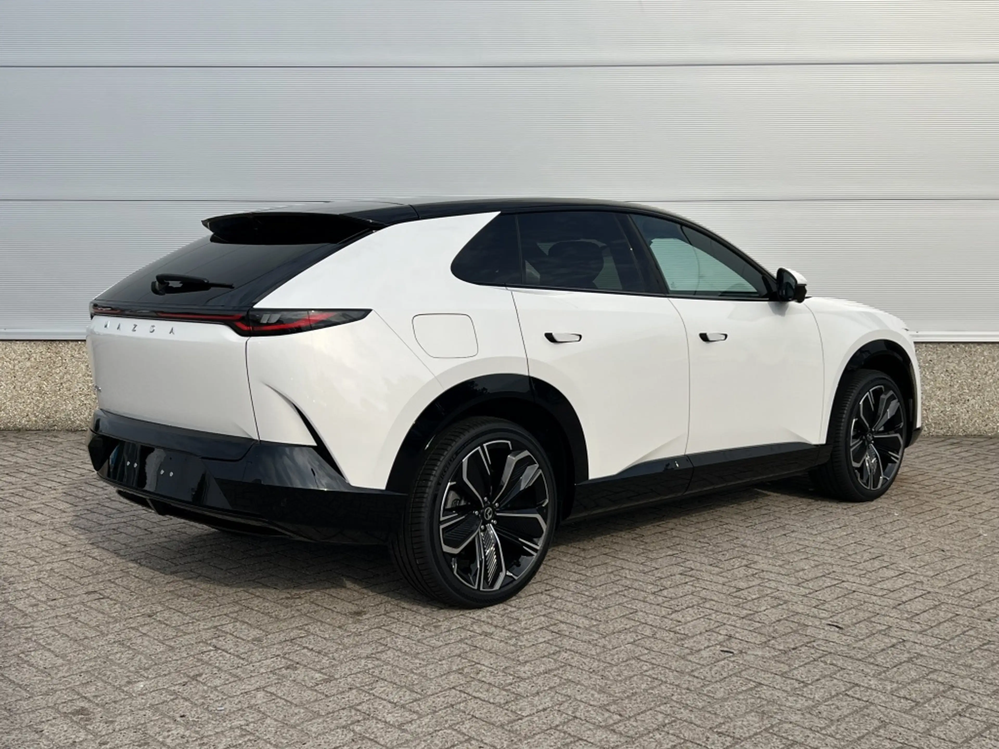 Mazda CX-6e Takumi 78 kWh — photo 7