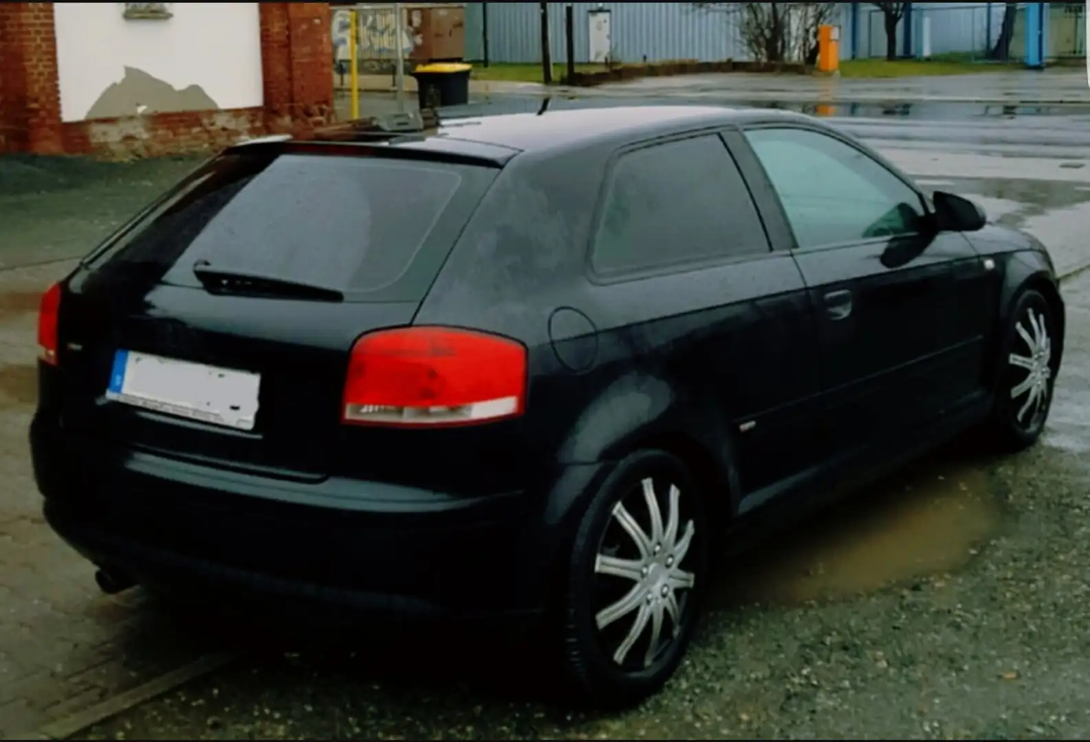 Audi A3 A3 1.6 FSI S Line/Klimaaut./eFH /Sportauspuff/SpFW Schwarz - 2