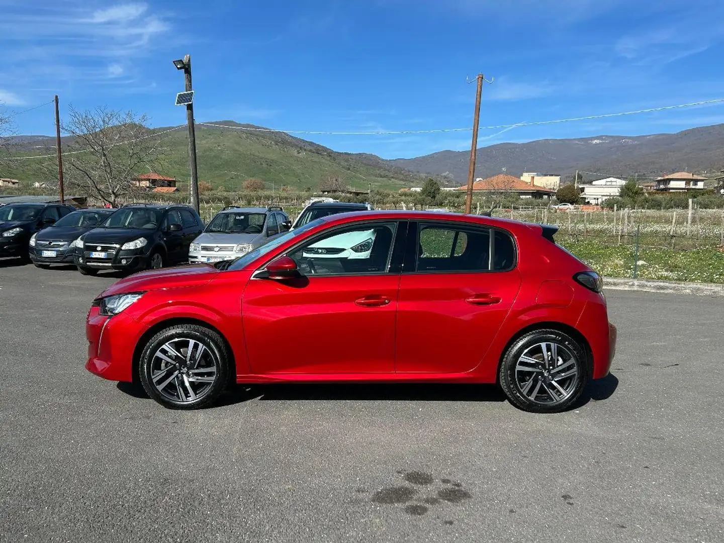 Peugeot 208 BlueHDi 100 S&S 5p. Allure Navi Pack Rojo - 2