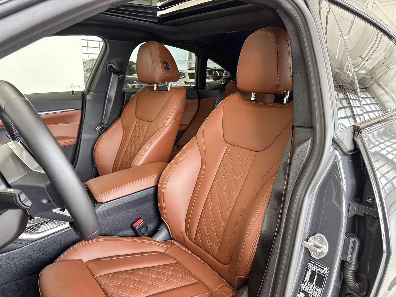 BMW i4 2026 — фото 13