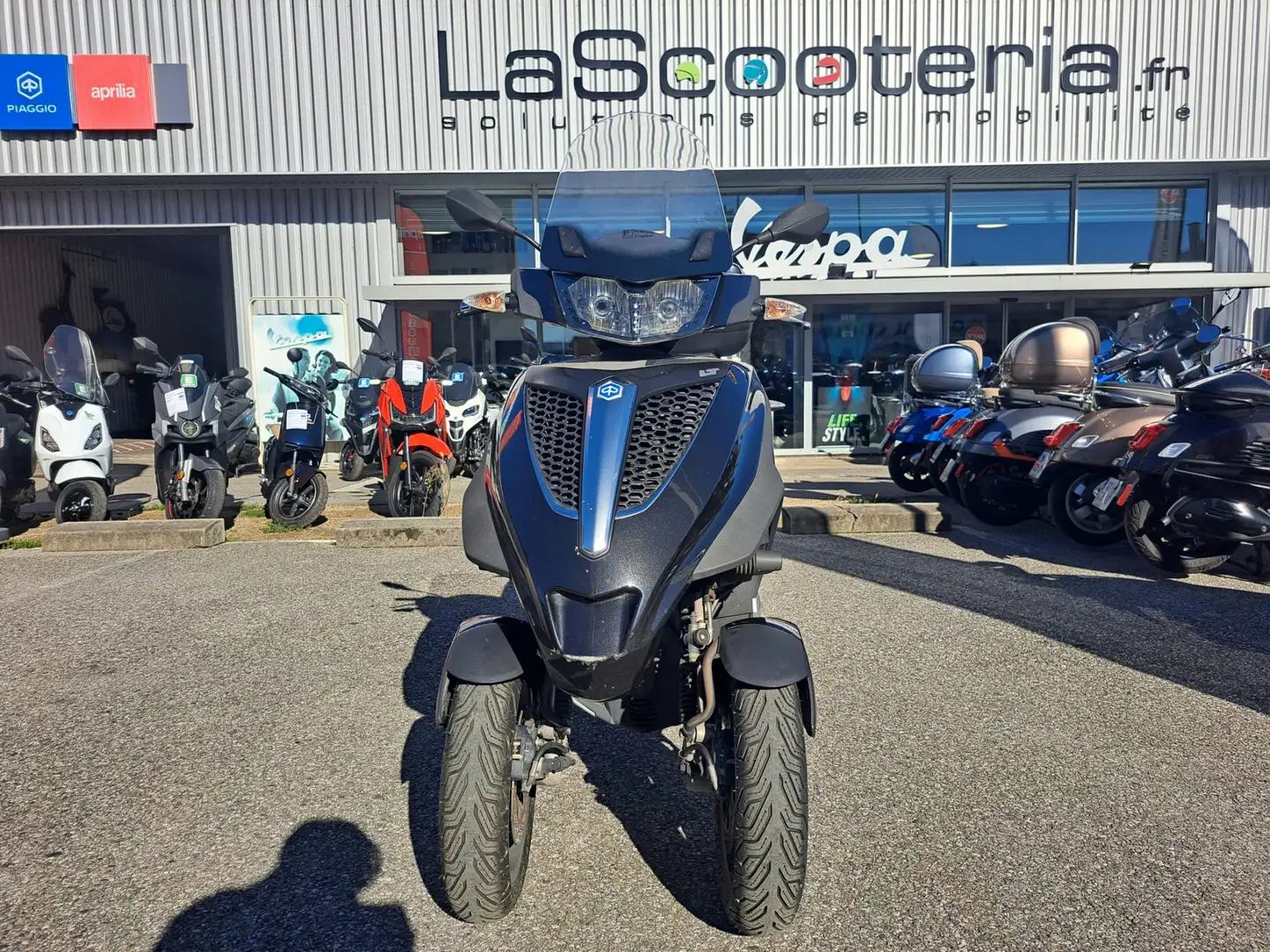 Piaggio MP3 300 Black - 2