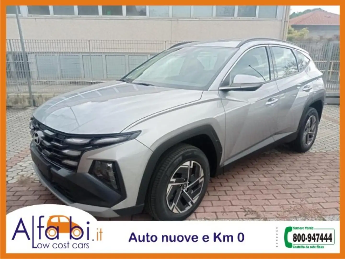 Hyundai TUCSON 1.6 T-GDI HEV (Full Hybrid) 215CV 2WD Aut. XTECH Argento - 2