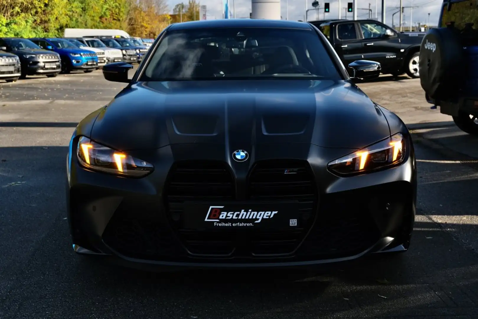 BMW M3 Competition xDrive Schwarz - 2