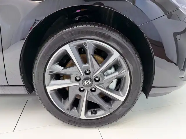 Hyundai i30 view 8