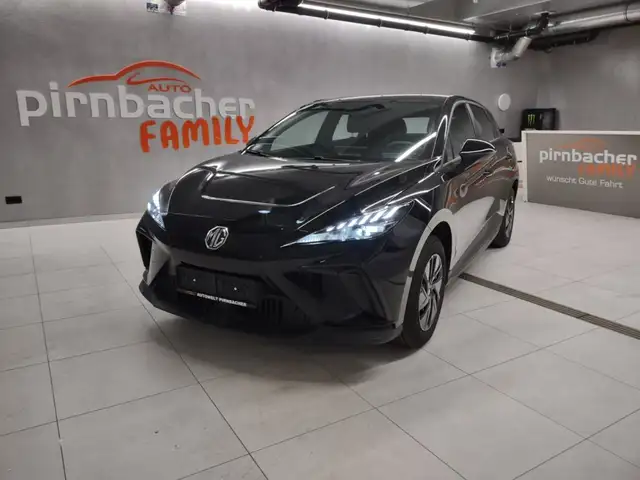 MG MG4 Standard 51kWh MY22/1