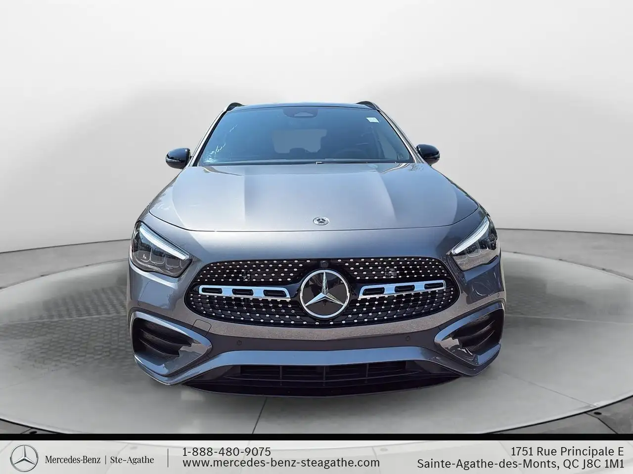Mercedes-Benz GLA снимка Mercedes-Benz GLA