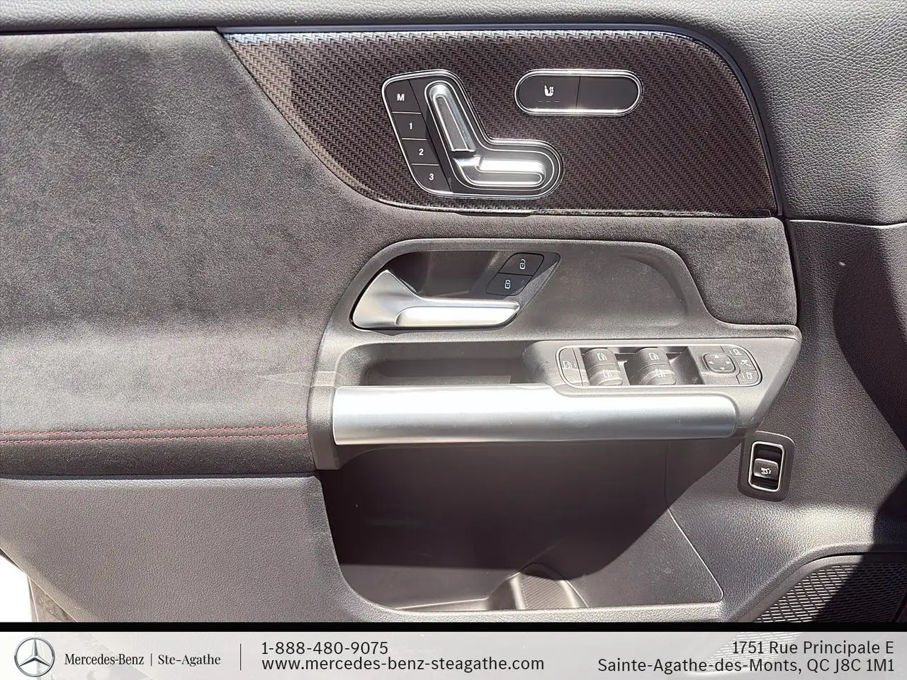 Mercedes-Benz GLA снимка Mercedes-Benz GLA