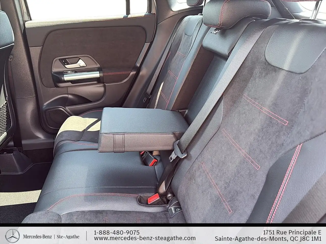 Mercedes-Benz GLA снимка Mercedes-Benz GLA