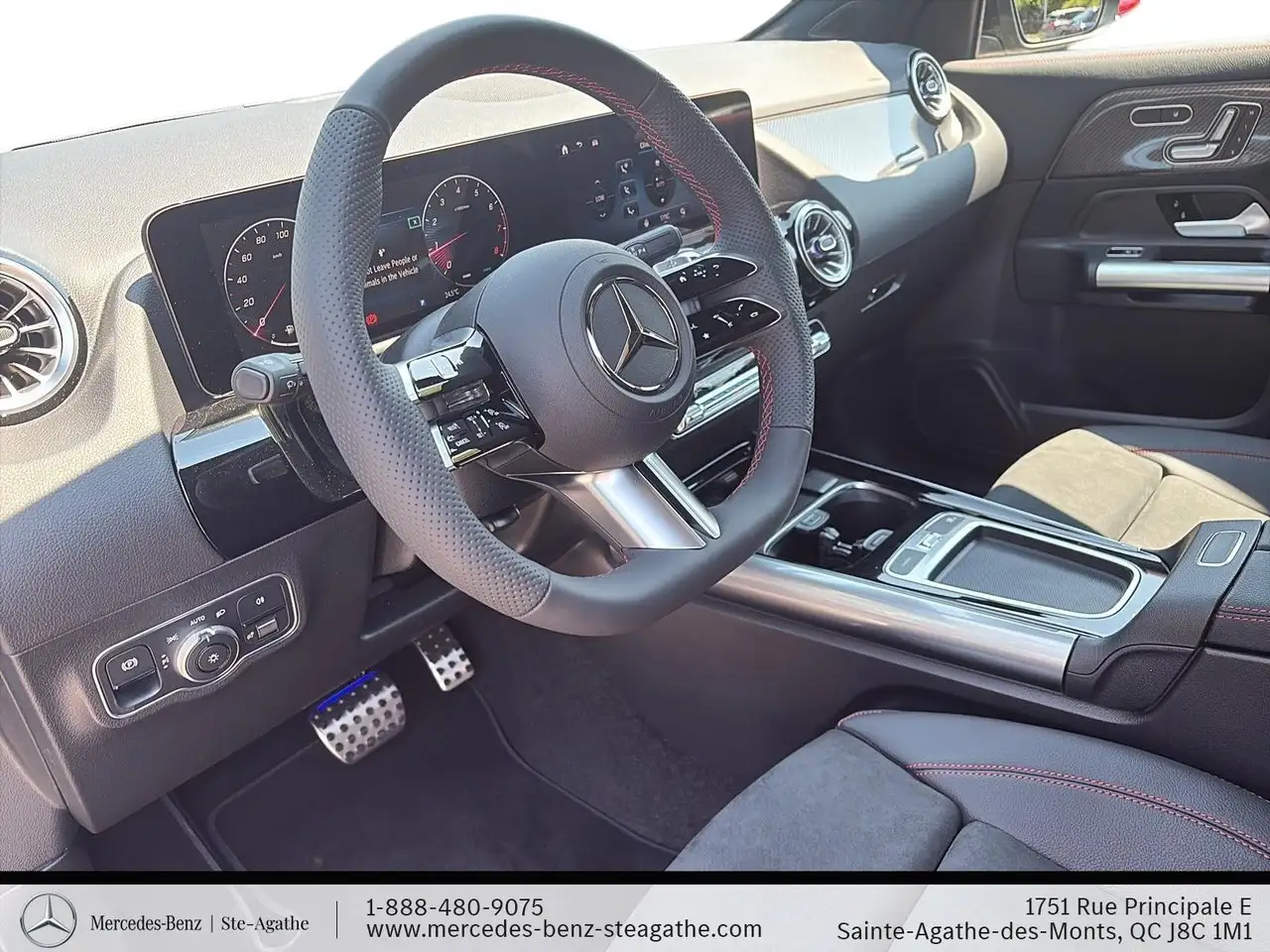 Mercedes-Benz GLA снимка Mercedes-Benz GLA