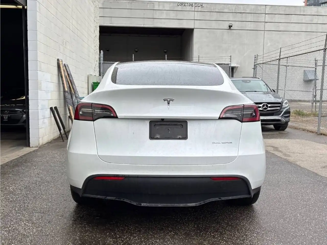 Tesla Model Y fotografie Tesla Model Y