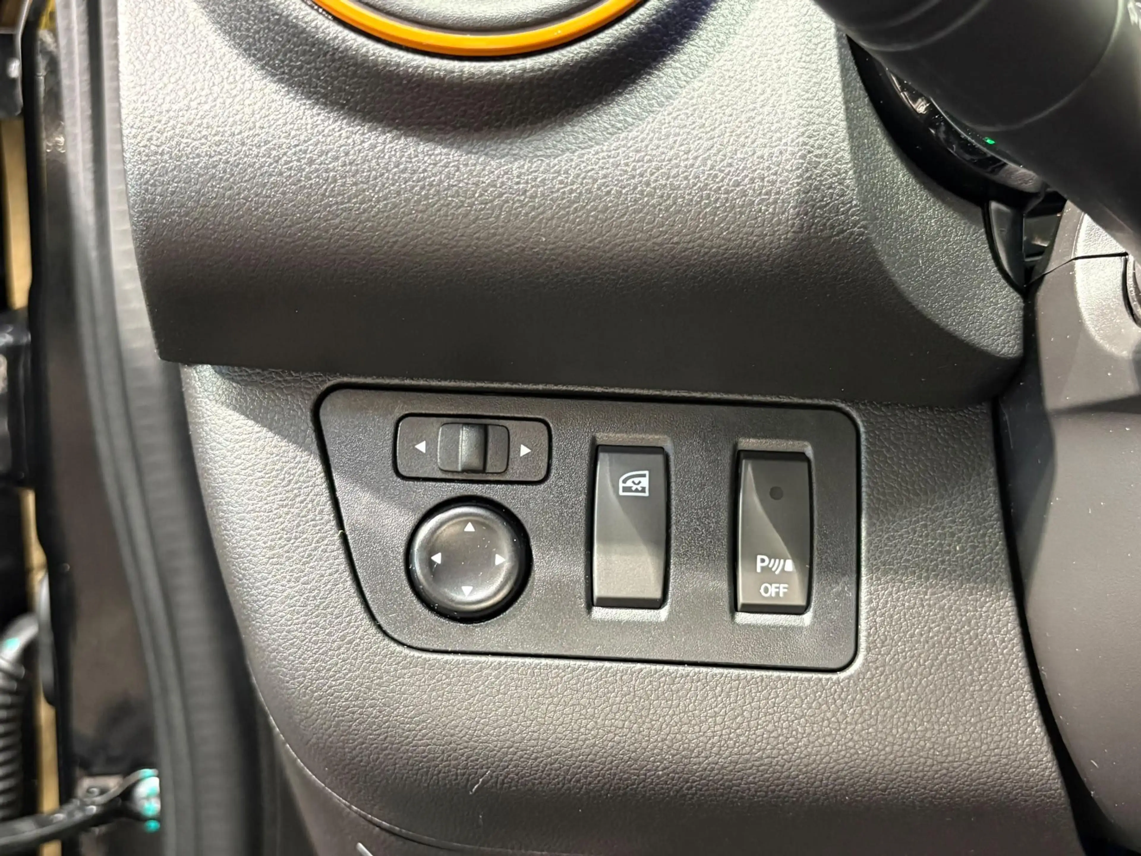 Dacia Spring Comfort Plus 27 kWh | Navigatie | Airco | Camera | — photo 29
