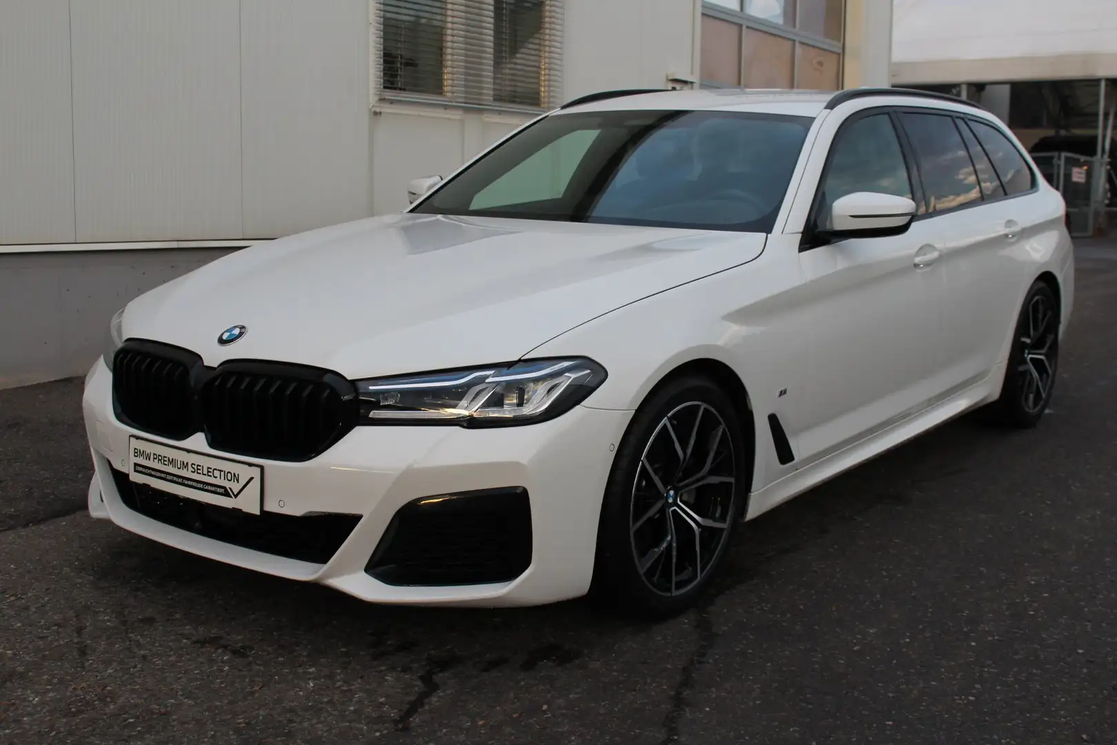 BMW 520 520d xDrive Weiß - 1