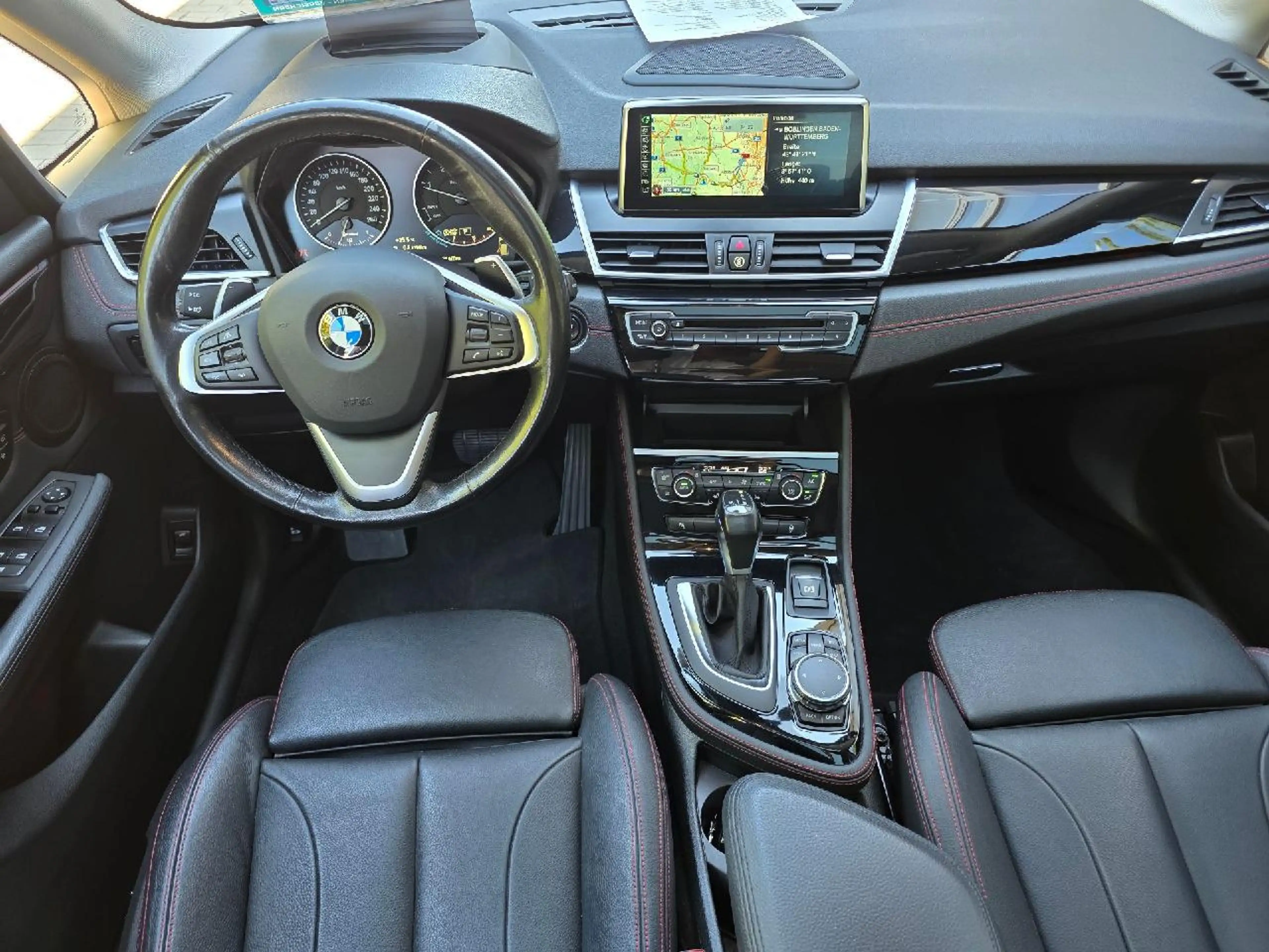 BMW 220 220d xDrive Sport-Line Autom. LED Leder Navi RFK.. — photo 8