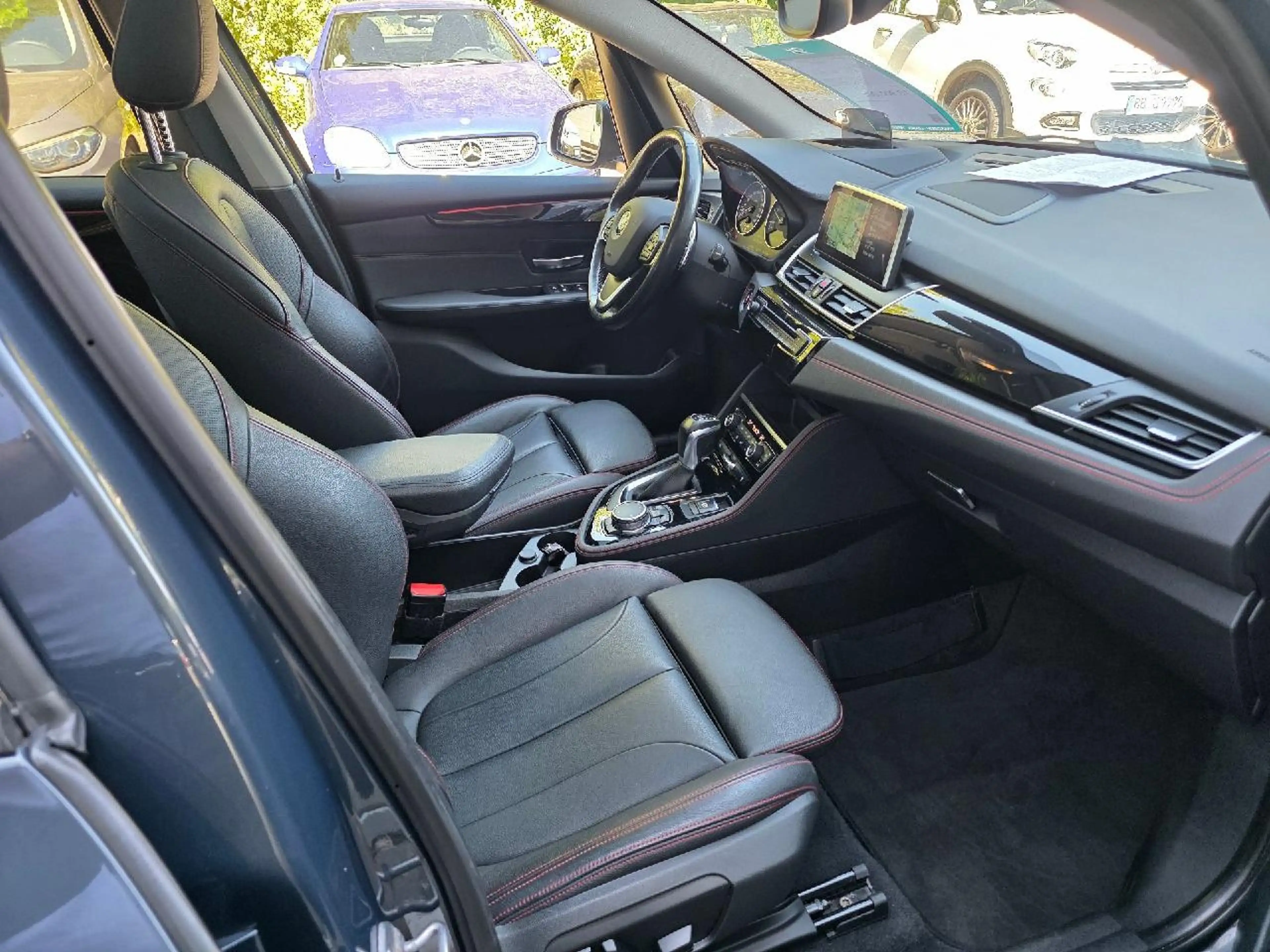 BMW 220 220d xDrive Sport-Line Autom. LED Leder Navi RFK.. — photo 11