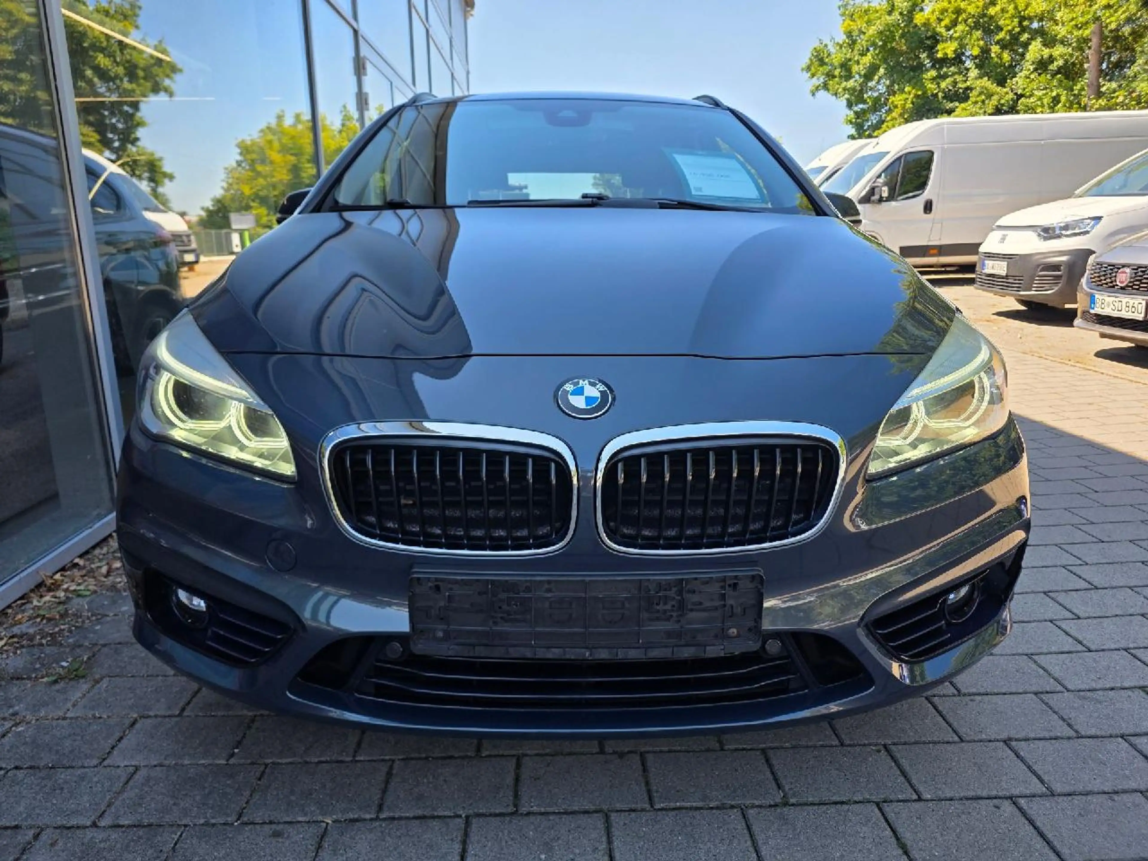 BMW 220 220d xDrive Sport-Line Autom. LED Leder Navi RFK.. — photo 4