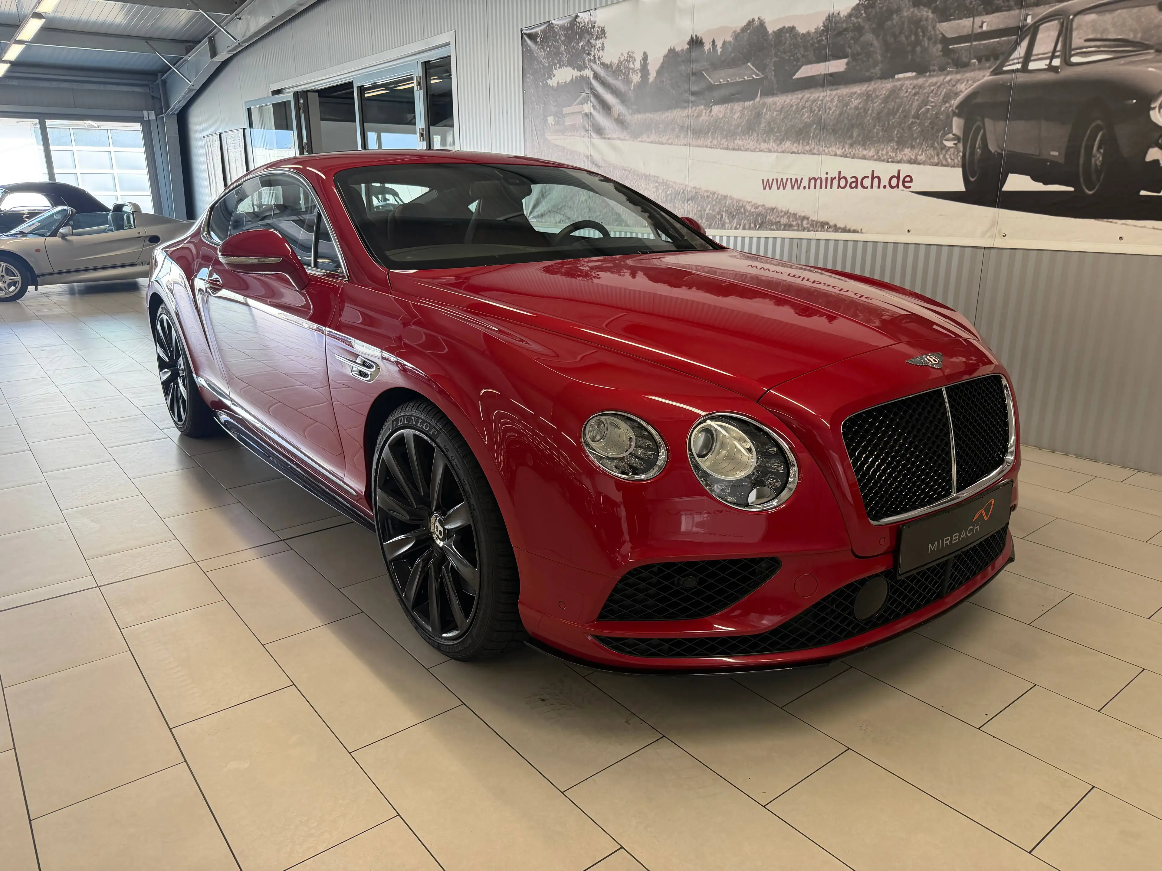 Bentley Continental Continental GT V8 S — photo 8