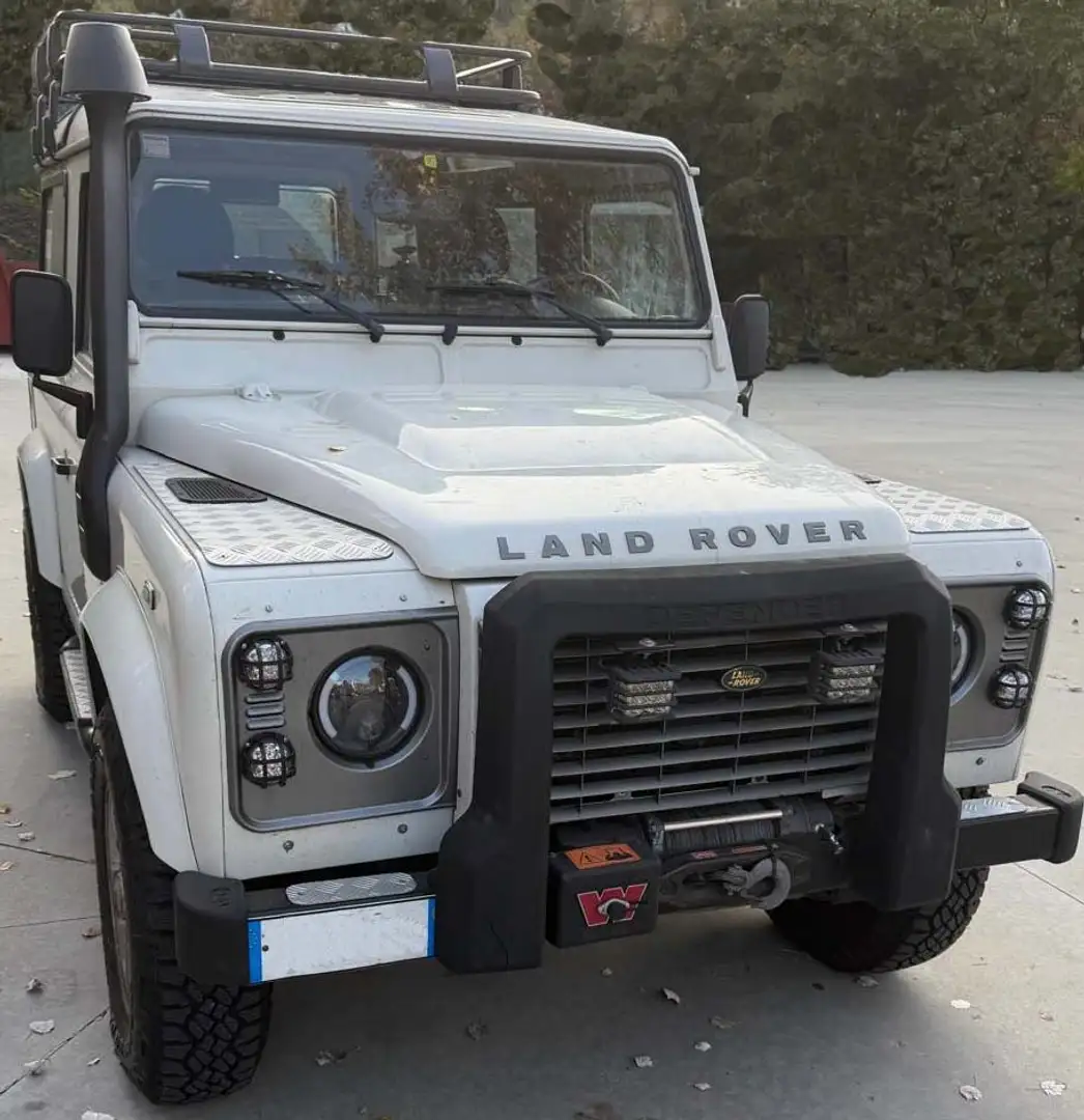 Land Rover Defender Defender 90 2.4 td S SW Bianco - 1