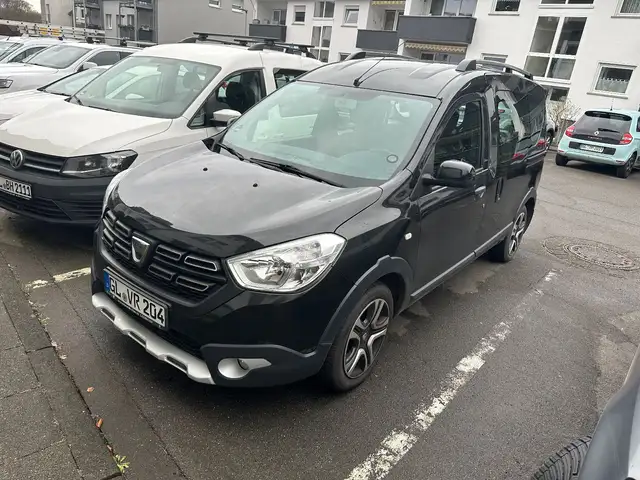 Dacia Dokker Stepway Celebration